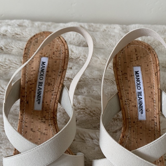 Manolo Blahnik Strappy Sandals.NWT. Size 38 1/2. Beige. Cork Detail. 3 1/2” Heel - Picture 9 of 10